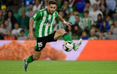 Villa sign Betis defender Moreno