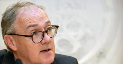 Roy Barrett to step down as FAI chairman - breakingnews.ie - Ireland