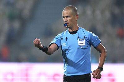SA's Victor Gomes ranked among top 5 football referees