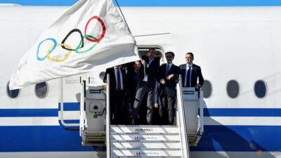 Italy's rhythmic gymnastics coach to keep job despite abuse claims - channelnewsasia.com - Italy