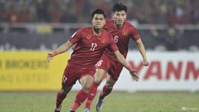 Vietnam score late goal to draw 2-2 with Thailand in first leg of AFF Cup final - channelnewsasia.com - Indonesia - Thailand - Vietnam - Singapore -  Yokohama -  Hanoi