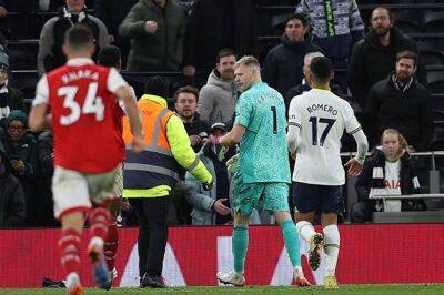 Antonio Conte - Aaron Ramsdale - Tottenham promise to take action after fan kicks Arsenal's Ramsdale - news24.com