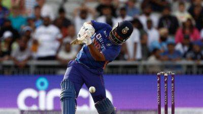 India's Pant on 'road to recovery' after successful surgery