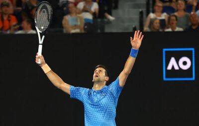Novak Djokovic - Djokovic given rapturous welcome back to Australian Open - beinsports.com - Spain - Serbia - Australia - county Park