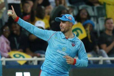 Will Jacks - Gerald Coetzee - WATCH | One of the best catches you will ever see! Will Jacks takes an absolute stunner at SA20 - news24.com -  Pretoria