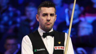Joe Perry - Mark Williams - Mark Selby - Barry Hawkins - Stuart Bingham - Judd Trump - Luca Brecel - Jamie Jones - Mark Selby crashes out of World Grand Prix as Ronnie O'Sullivan and Judd Trump march on - rte.ie - Britain - China - Iran - Thailand - county Perry