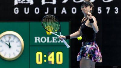 Qualifier Katie Volynets advances at Australian Open