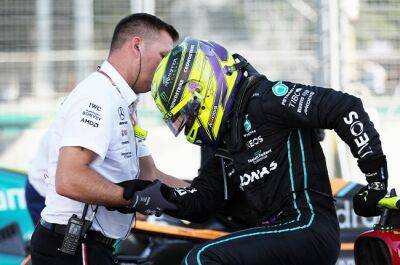 Lewis Hamilton - Toto Wolff - Andrew Shovlin - Mercedes' 2022 F1 car tested the relationship between team and Hamilton - news24.com - Abu Dhabi -  Baku - Azerbaijan