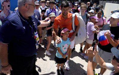 Adelaide International - Novak Djokovic - Djokovic given hero's welcome in Adelaide - beinsports.com - Serbia - Australia - Canada