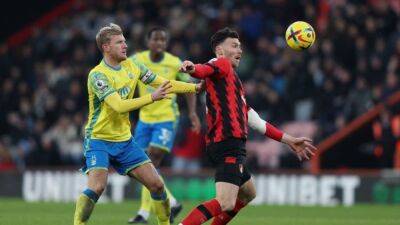 Late Surridge goal gives Forest 1-1 draw at Bournemouth
