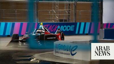 ‘Action-packed’ Diriyah double-header opens Formula E 9th season