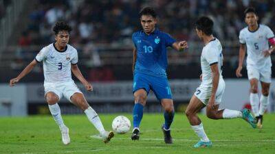 Pratama Arhan - AFF Cup: Teerasil doubles up as Thailand and Indonesia reach semi-finals - channelnewsasia.com - Indonesia - Thailand - Vietnam - Malaysia - Cambodia - Burma - Philippines - Singapore -  Manila