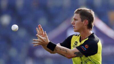 Zampa fails 'Mankad' attempt in BBL match