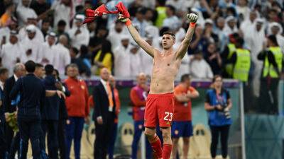 Emery says World Cup winner Martinez ‘100 percent’ focused on Villa