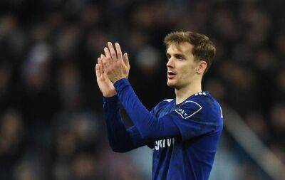 Diego Llorente - Spain's Llorente signs for Roma on loan from Leeds - beinsports.com - Spain - Italy