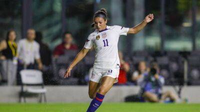 Thorns' Smith voted US Soccer Female Player of the Year