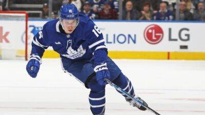 Red Wings - Mitch Marner - John Tavares - Morgan Rielly - Marner eclipses 500-point mark as Maple Leafs defeat Red Wings - cbc.ca -  Detroit - county St. Louis