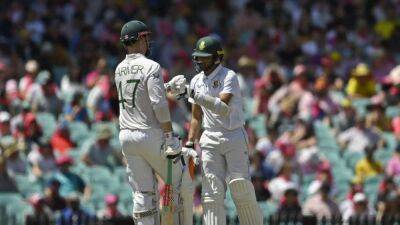 Australia dismiss South Africa for 255, enforce follow on