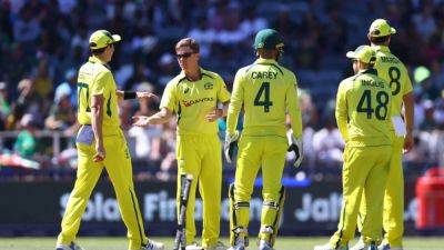 Classy Australia look to find form at World Cup