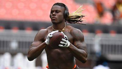 Deshaun Watson - Kevin Stefanski - Browns' David Njoku suffers burns in bizarre accident at home - foxnews.com - county Brown - county Cleveland - state Tennessee - state New Jersey