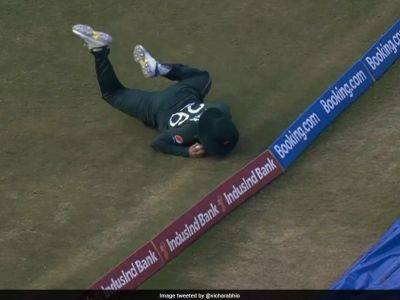 Kusal Mendis - Was There Tampering With Boundary During Pakistan's World Cup match vs Sri Lanka? Internet Alleges - sports.ndtv.com - Netherlands - Sri Lanka - Pakistan
