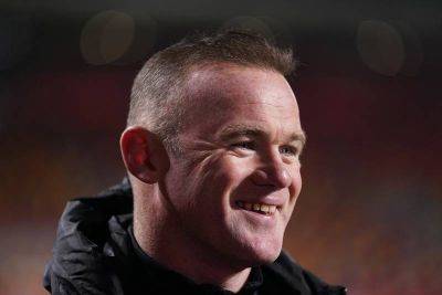 Wayne Rooney returns to English football as Birmingham City manager