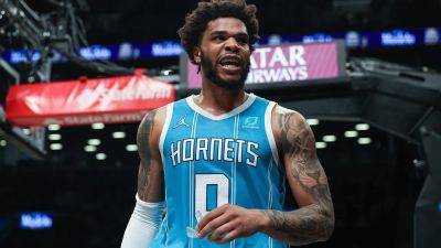 Charlotte Hornets - Hornets star has arrest warrant issued for alleged protective order violation from domestic charge: report - foxnews.com - Usa