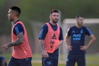 Lionel Messi doubtful for Argentina World Cup qualifier as Vinicius Jr returns for Brazil