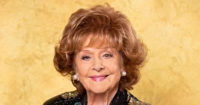 Real life of Coronation Street's Rita Tanner actress Barbara Knox - milestone age, divorces and retirement plans - manchestereveningnews.co.uk - county Riley - county Cole - Reunion