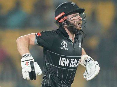 Tom Blundell - Blow for New Zealand as scan reveals Kane Williamson has fractured thumb - thenationalnews.com - Netherlands - New Zealand - India - Bangladesh - county Kane