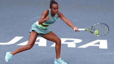 Leylah Fernandez makes tennis final in Hong Kong, ending 19-month drought
