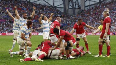 Argentina battle past Wales to reach Rugby World Cup semi-finals