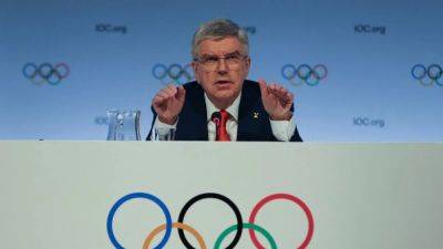 IOC members call on President Bach to stay on past end of term in 2025