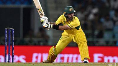 Australia thrash Sri Lanka to revive World Cup campaign