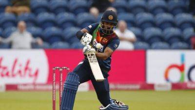 Sri Lanka lifts ban on Gunathilaka