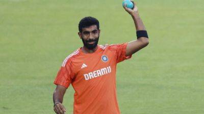 Wary of upset, India rule out rotating bowlers v Bangladesh