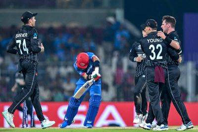 New Zealand ease to victory against sloppy Afghanistan in Cricket World Cup