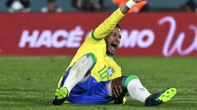 Brazil's Neymar suffers serious knee injury during World Cup qualifier