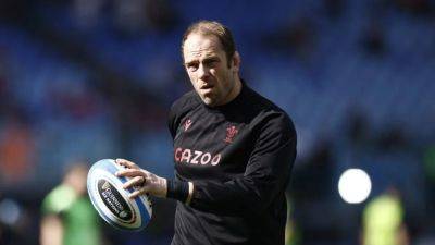Wales retain 16 players from World Cup squad for Barbarians