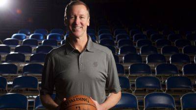 Sources - Terry Stotts steps down as Bucks' assistant coach - ESPN