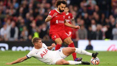 We're not title contenders yet, says Tottenham's' Micky Van de Ven
