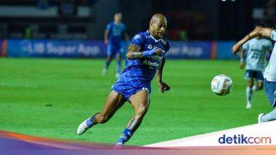 David Da-Silva - Persib Bandung - 5 Data-Fakta Liga 1 Pekan ke-14, Ada Pesta Gol Persib - sport.detik.com