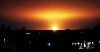 Huge fireball seen for miles as lightning causes 'explosion' after hitting biogas tank in Oxfordshire - manchestereveningnews.co.uk