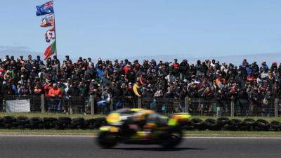 Australian GP main race moved to Saturday due to bad weather