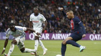 Mbappe leads PSG to 3-0 win against Strasbourg