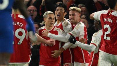 Arsenal Fight Back To Deny Chelsea In Derby Draw