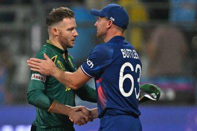 Jos Buttler - Quinton De-Kock - Reece Topley - Marco Jansen - Heinrich Klaasen - England Cricket - Jos Buttler takes blame as England are thrashed by South Africa at Cricket World Cup - thenationalnews.com - South Africa