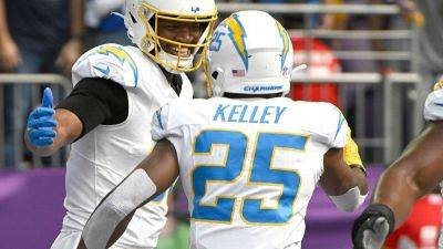 Joshua Kelley answers with 49-yard touchdown run for Chargers - ESPN