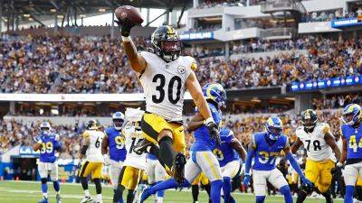 Steelers fight back from fourth-quarter deficit to beat Rams
