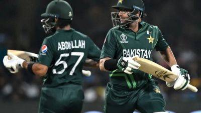 Cricket world Cup: 'Want Proteins, Not Carbs': Pakistan Star's Reply On Lack Of Sixes Breaks Internet - sports.ndtv.com - Australia - India - Afghanistan - Pakistan - county Green